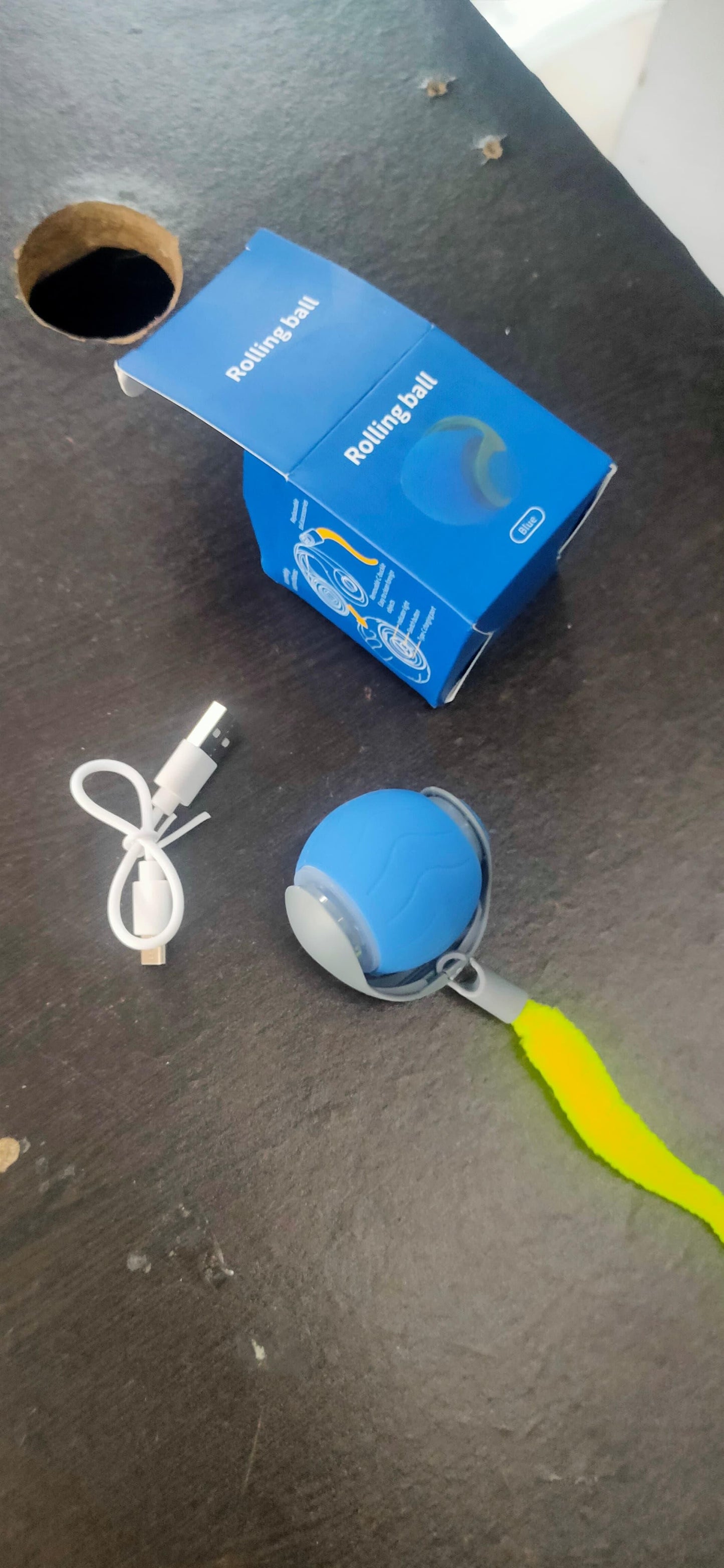 Branmart™ Rolling Ball Pet Toy
